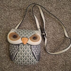 Owl Pattern Crossbody Bag in Black and Cream